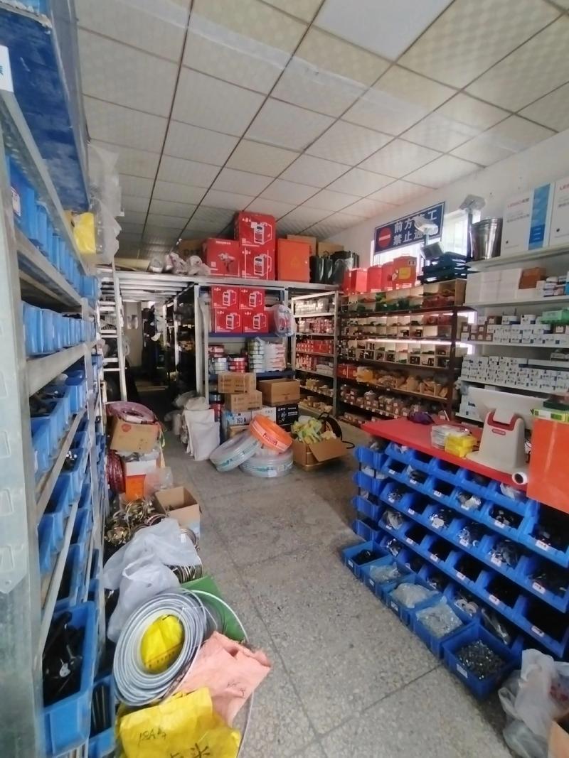 雷驰五金店：五金行业的风向标